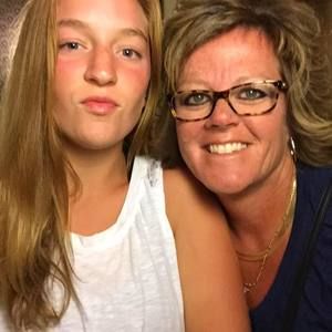 Meet your Posher, Nikki